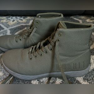 Men’s high-top NOBULL OUTWORK